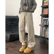 卡其色