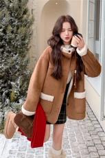 现货2025年冬季新款连帽羊羔毛外套203-9563-P190-K288，女装羊羔毛/颗粒绒，浪娴服饰