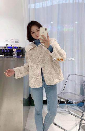 现货冬款皮毛一体娃娃领毛毛外套，女装，涵美人