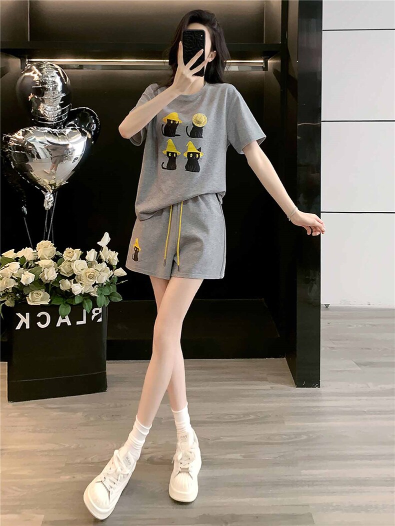 韩版休闲时尚套装女夏款个性简约圆领印花刺绣上衣阔腿短裤两件套,女装套装/套裙,江南