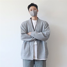 灰色