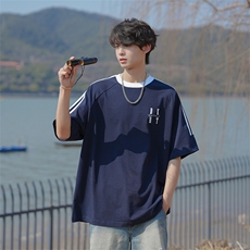 藏青色
