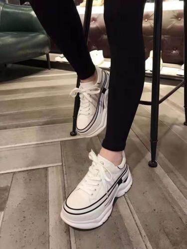 2021春季新款韩版潮流厚底增高真皮潮鞋，其它，她他麦