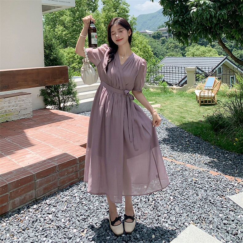 紫色轻熟风V领收腰显瘦连衣裙女2023夏季新款法式气质感桔梗长裙,女装连衣裙,一九零