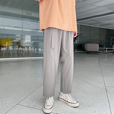 灰色