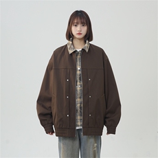 深棕色
