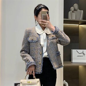 2022新款法式风情小香风外套图片