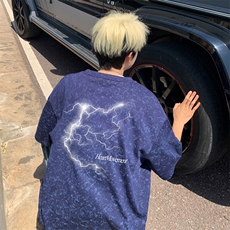 藏青色