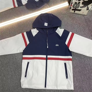 W10494-P68 网图现货 美式复古拼色工装连帽外套高级机车飞行夹克图片