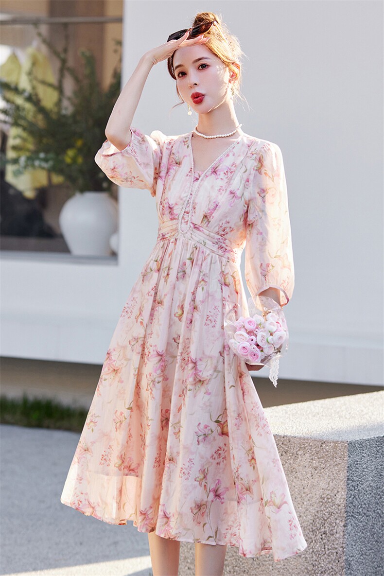 花花花【千樱恋雪】天丝碎花连衣裙女春夏优雅沙滩度假仙女裙,女装连衣裙,阳光伊恋