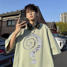 奶绿色