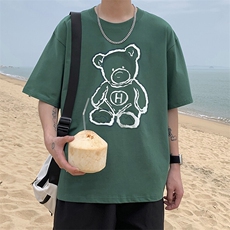 墨绿色