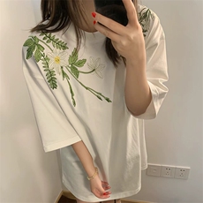 白色