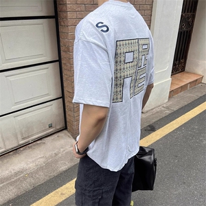 万针全刺绣工艺抖音得物高品质260克重磅纯棉双纱美式高街短袖T恤图片