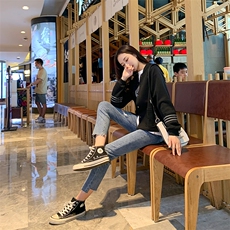 2024秋新款女装韩版宽松棒球服短外套女时尚简约黑色飞行员夹克，女装短外套，梦懿尔
