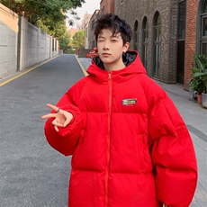 红色