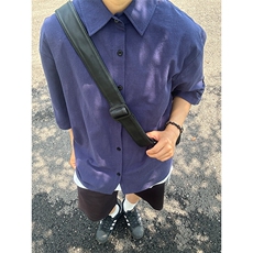 藏青色