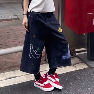 V097-P40 原宿趣味刺绣高街设计牛仔裤美式短裤图片
