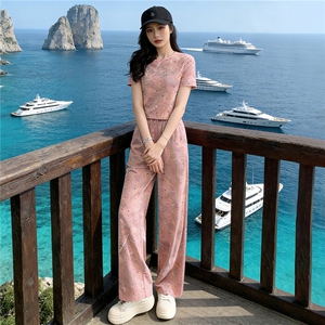 慵懒风通勤休闲运动套装女夏季新款洋气粉色扎染短袖阔腿裤两件套图片