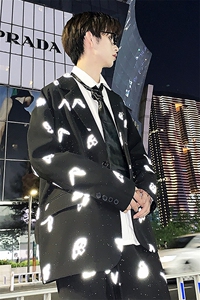 港风秋季反光蝴蝶印花西装男秋季宽松大码西服A090-TZ10 P90限128图片