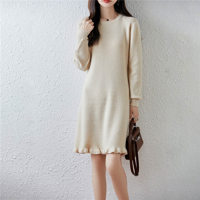 2025年秋季休闲风中长款圆领加厚时尚百搭通勤连衣裙，女装连衣裙，绒汀羊绒