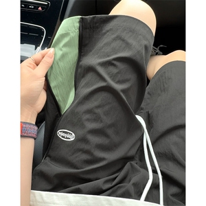 特批P25无差价夏季港风休闲拼接拉链撞色冰丝垂感短裤男DK5870图片