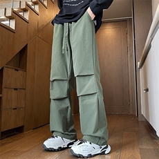 军绿色