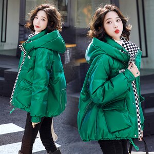 亮面短款羽绒服女2022新款加厚小个子棋盘格撞色洋气90白鸭绒外套图片