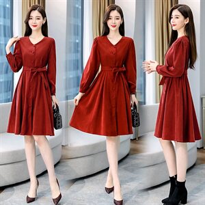 独特漂亮红色风衣外套女春2025超火好看气质高级感长款大衣,女装风衣,韩美纤衣