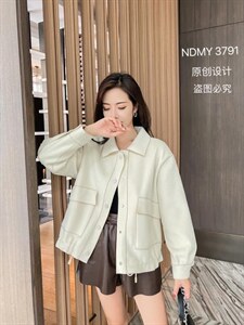 奥羊绒小短款外套图片