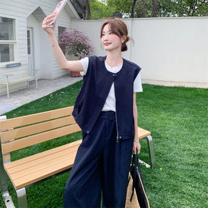 休闲马甲女夏季新款小香风减龄阔腿裤T恤三件套图片
