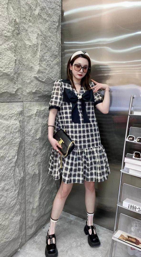 红衣情缘 HYQY141072