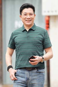 爸爸夏装短袖T恤冰丝棉中年男士薄款上衣中老年人男装透气POLO衫图片