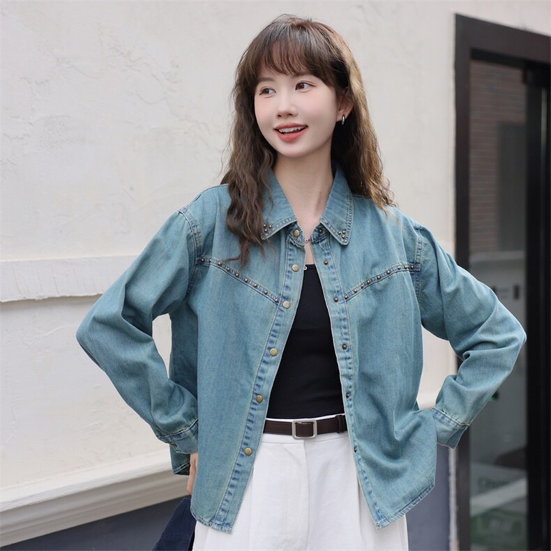 现货可推2024秋装新款气质水洗牛仔铆钉宽松休闲衬衫开衫女,女装牛仔外套,苗苗