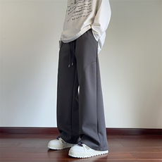 深灰色