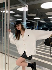 2022年春款。开衫，其它，QIANCHEN 谦晨