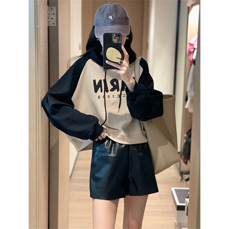 撞色字母涂鸦连帽卫衣女2022早秋新款韩版宽松慵懒风长袖短款上衣,女装卫衣/绒衫,辉之琳