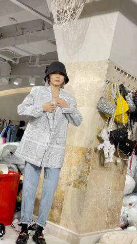 西装 牛仔裤,女装西装,雪儿(3F)