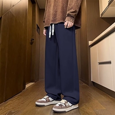 藏青色