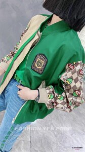 拼色鸭子棒球服图片