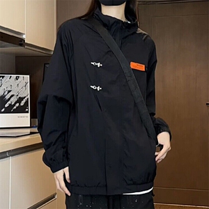 F158/P50有报告UPF50+紫外线防晒衣男飞机扣中式风防晒服图片