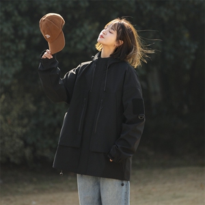春款现货中性风三防户外夹克男连帽冲锋衣外套DSA157B-J127-P65图片