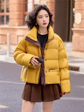 现货黄色撞色羽绒服女2025冬季新款小个子冬装外套150，女装羽绒服，梦懿尔