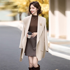 现货主推新款双面羊毛呢青果翻领配胸针腰带白领知性轻奢羊毛大衣，女装双面呢大衣，丝露怡语