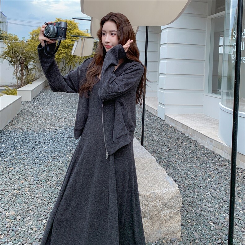 灰色慵懒风连帽卫衣开衫吊带连衣裙套装女春秋新款随性显瘦两件套,女装套装/套裙,2C327