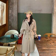 现货数据好主推高品质加厚气质大牌风衣8218-6868-P130控188，女装风衣，卡莱