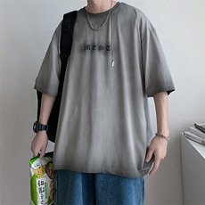 灰色