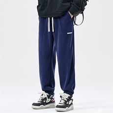 藏青色