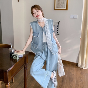 2025夏季新款蕾丝花边拼接包边牛仔套装女设计感马甲阔腿裤两件套图片