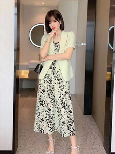 现货 新款套裙图片
